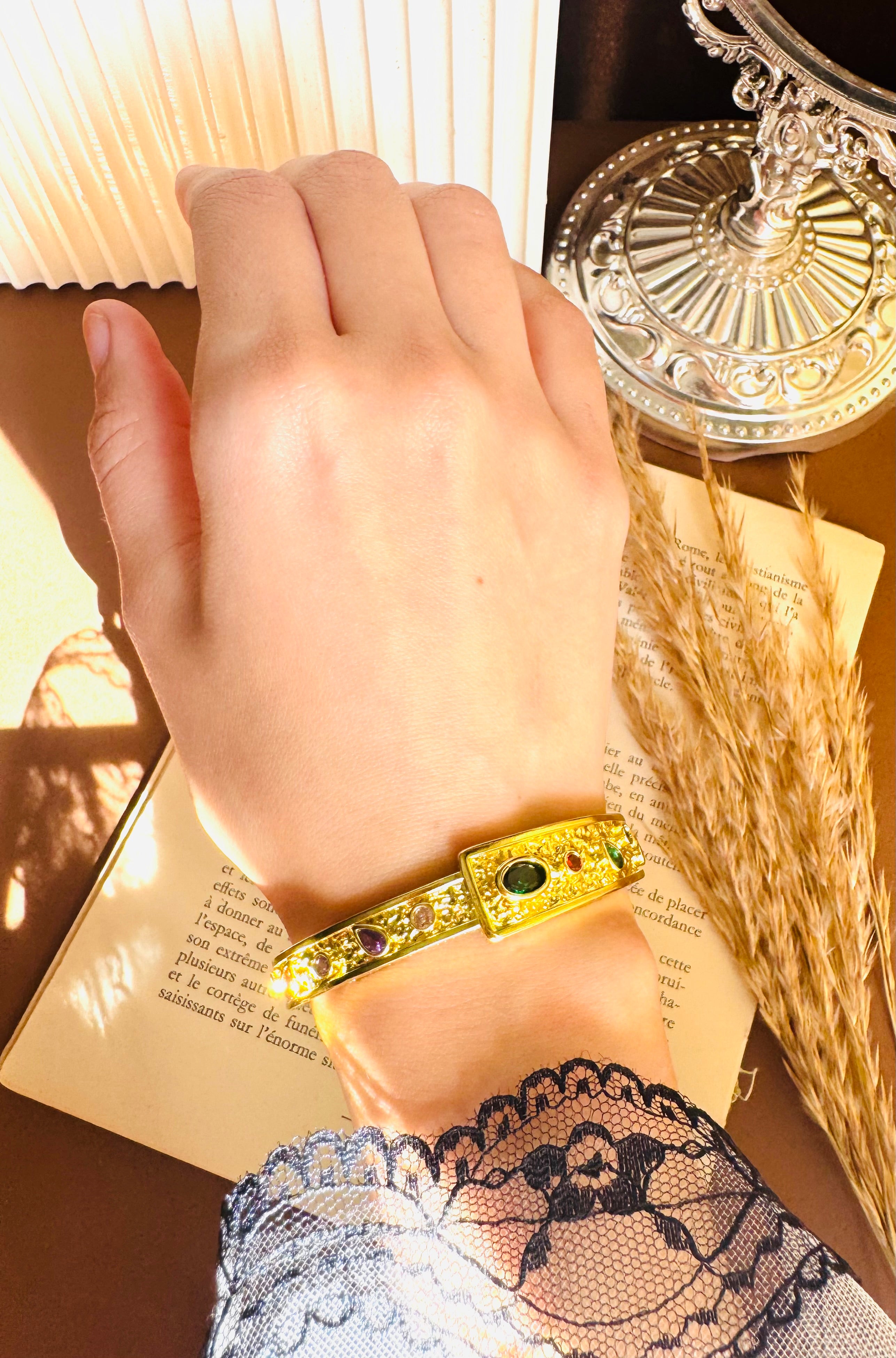 Colorful unique bangle