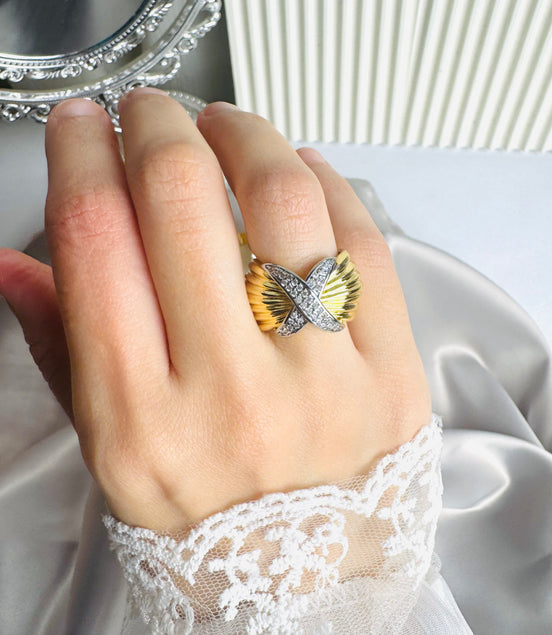 Cross ring free size