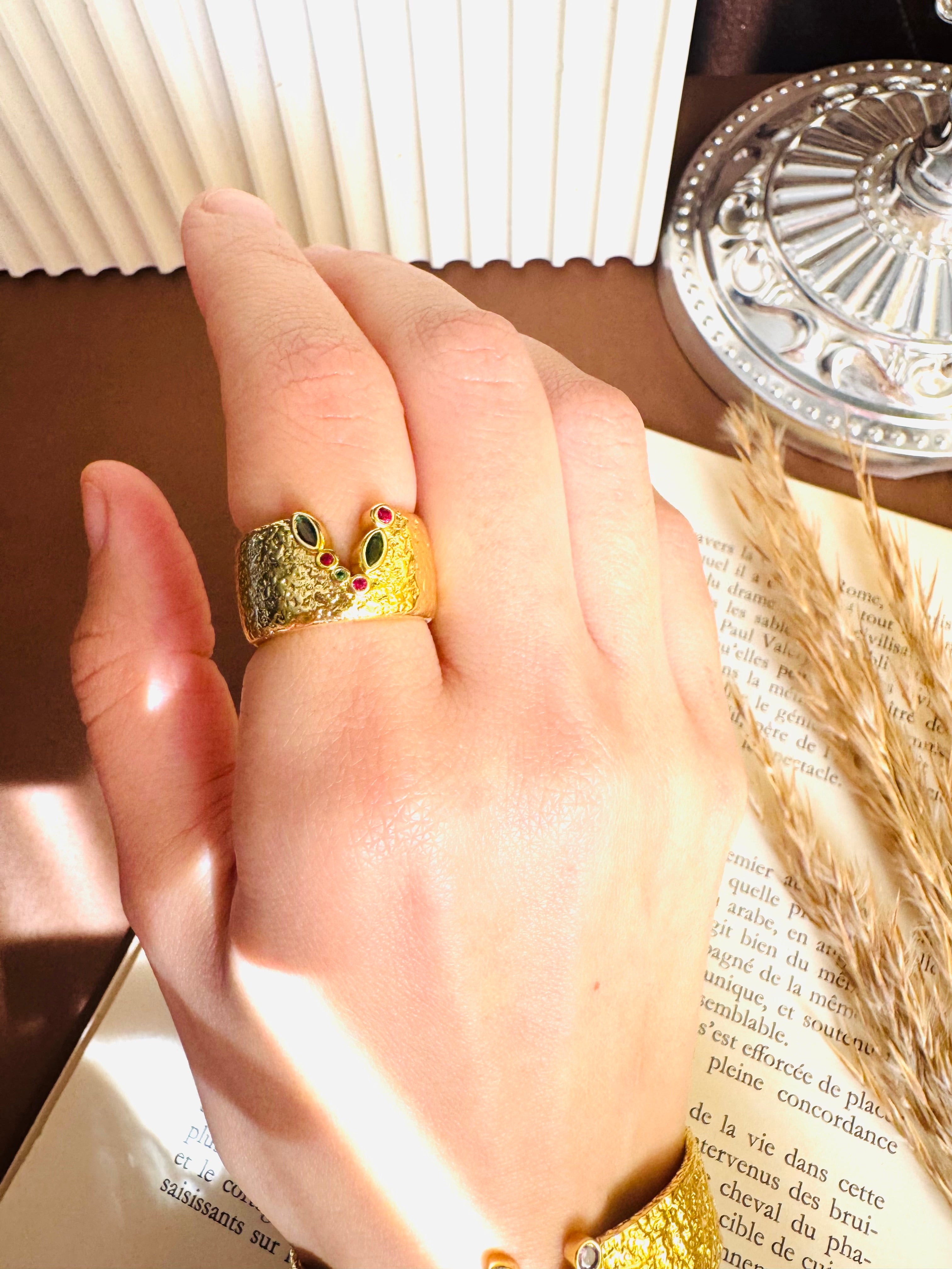 V zircon set ( ring & bangle) Italian model