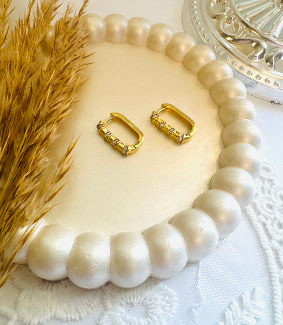 Zircon earring