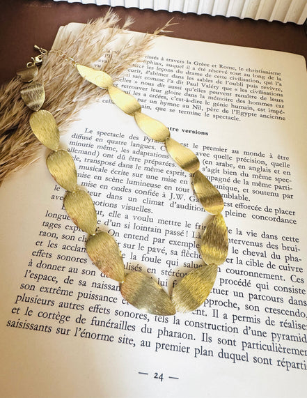 Ovel necklace
