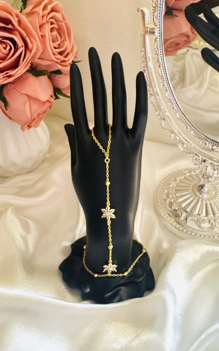 Flower handchain