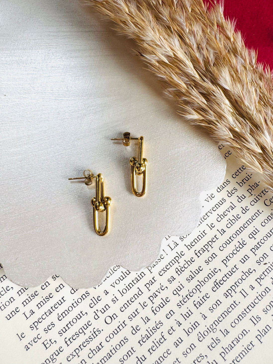 Basic tefiny earring