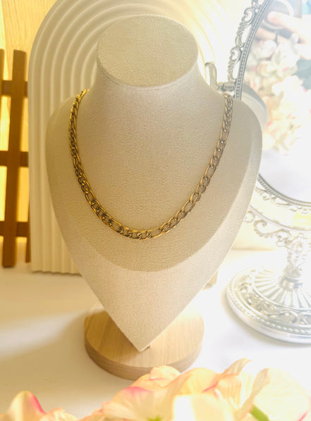 Basic wide groumaeh necklace