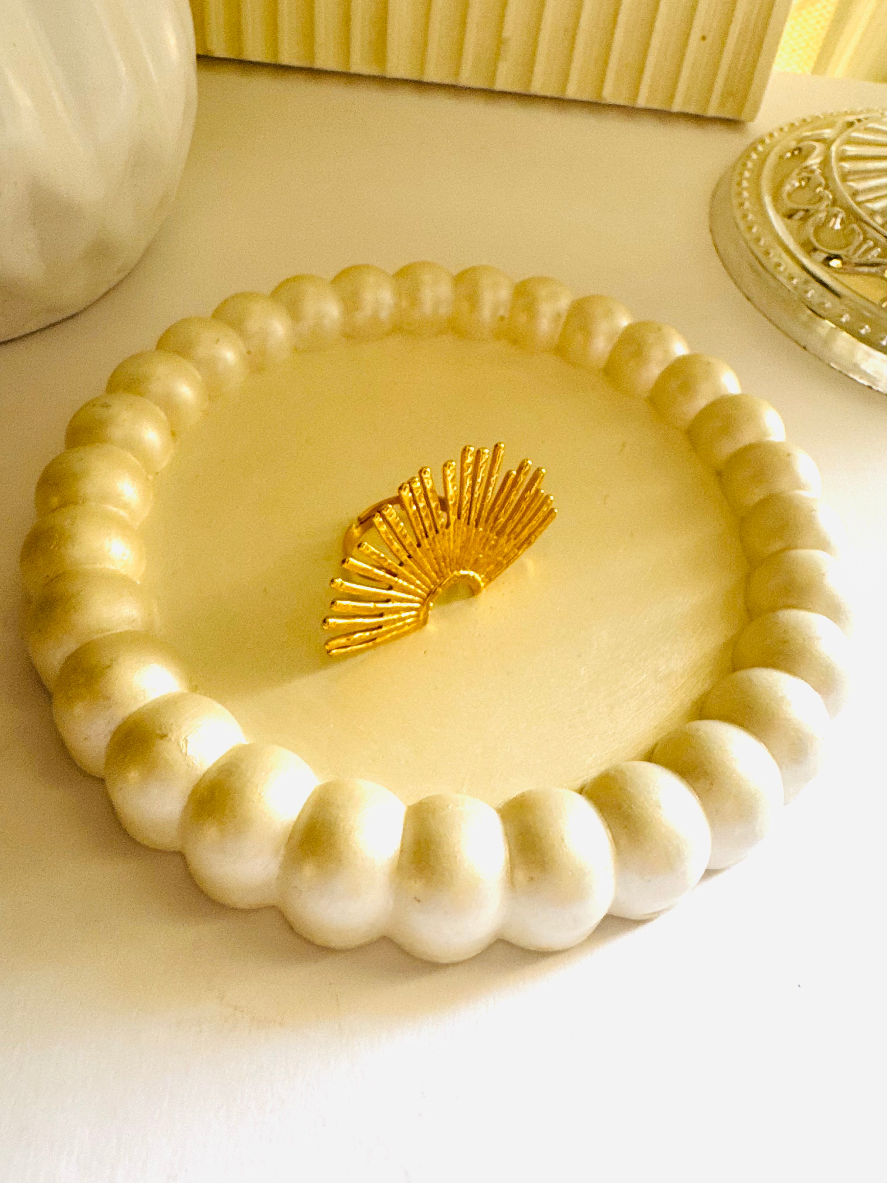 Bold sun ring free size