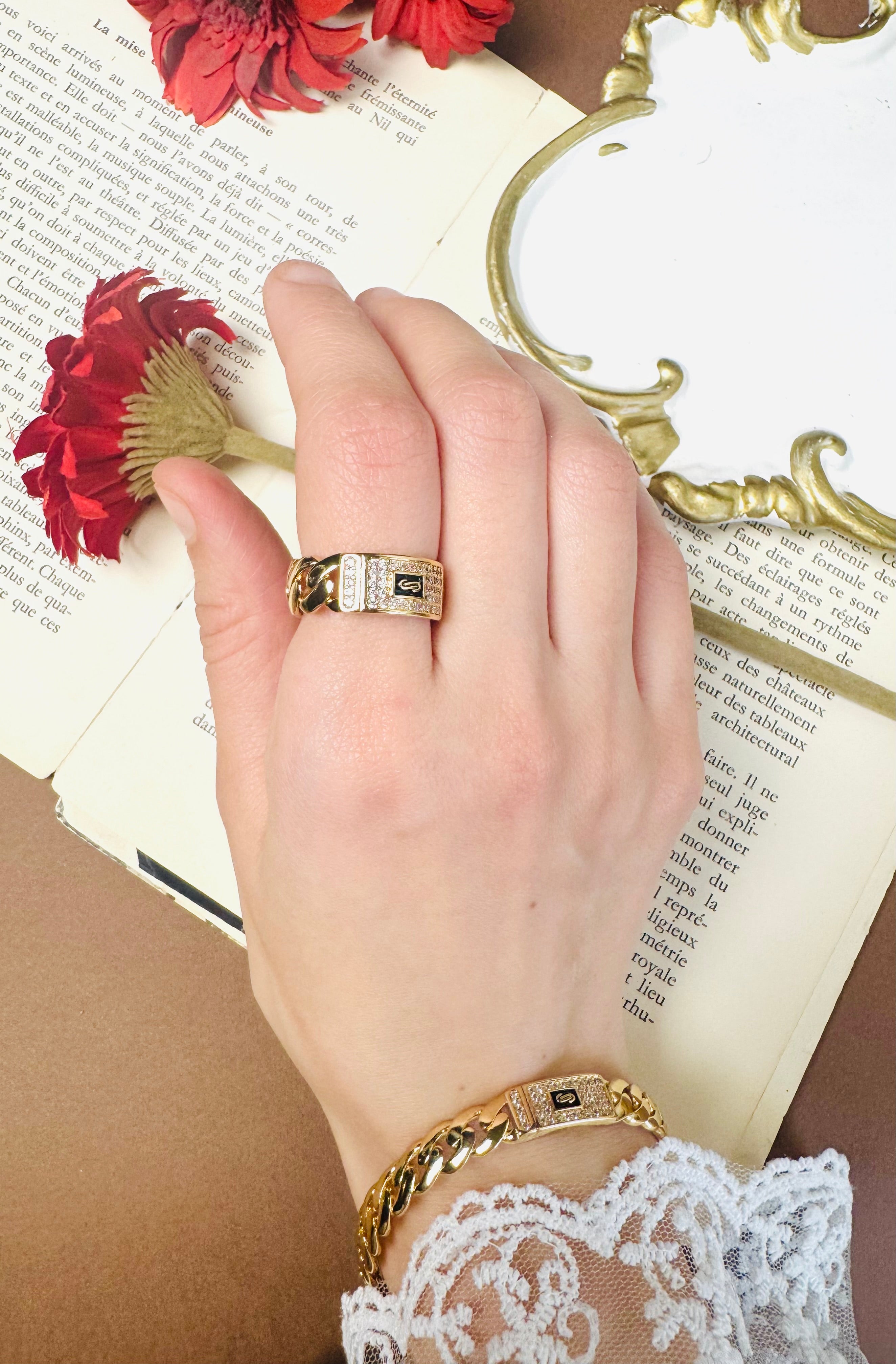 Monaco set ( bangle & ring ) free size