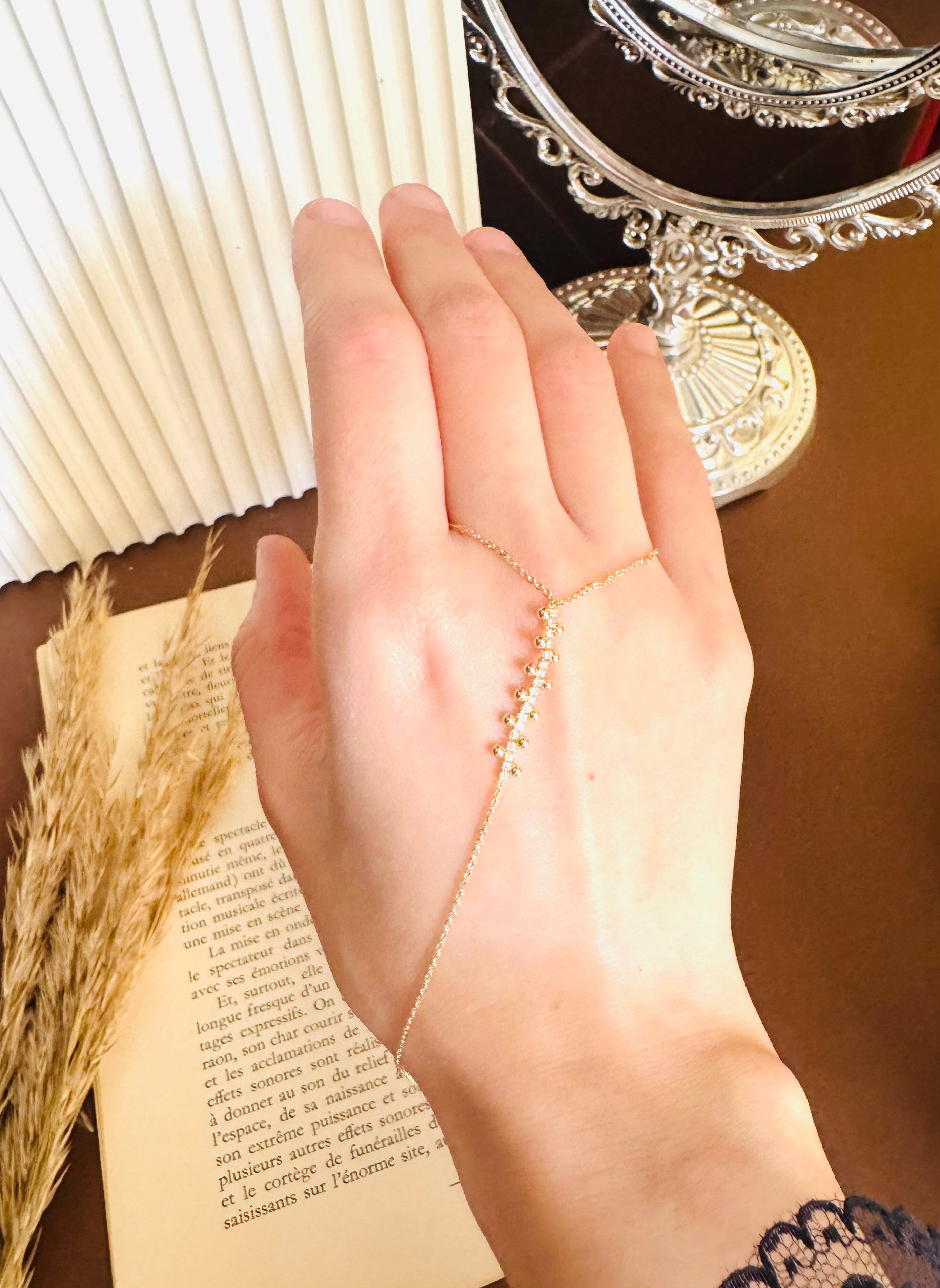 Long zircon necklace