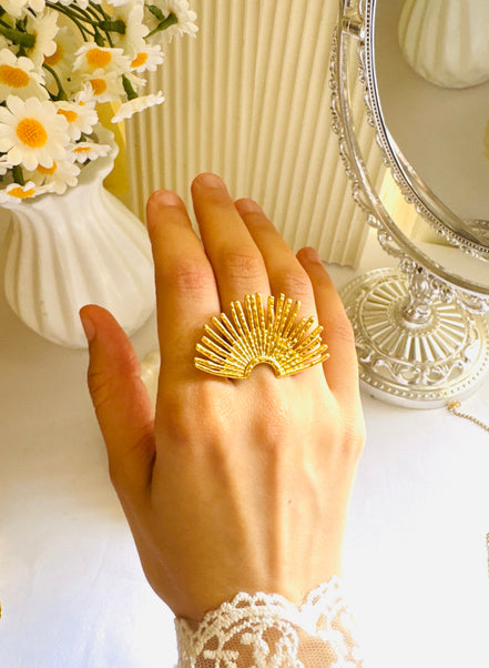 Bold sun ring free size