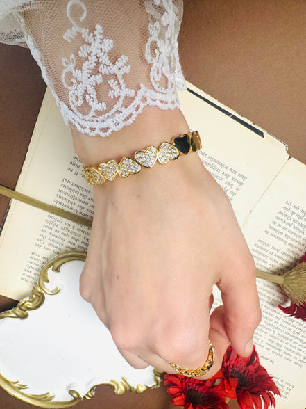 Heart set ring & bangle free size