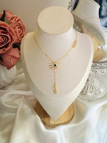 Green zircon necklace