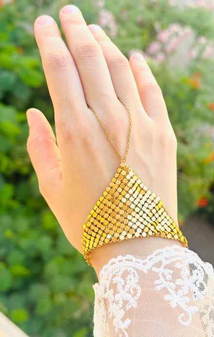 Luxury hand chain