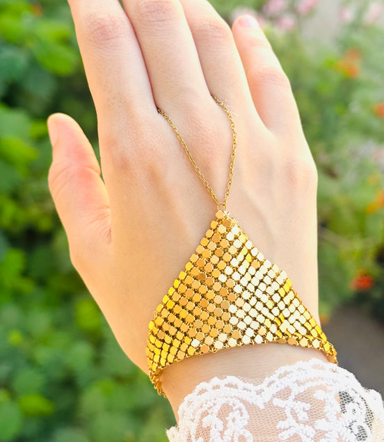 Luxury hand chain