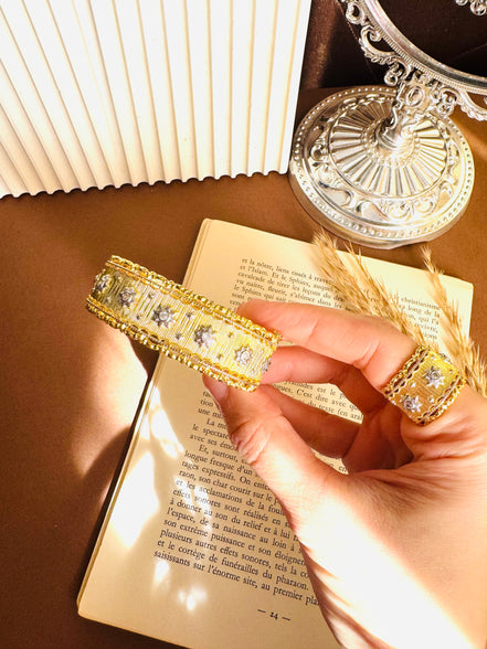 Luxury set ( bangle & ring ) free size