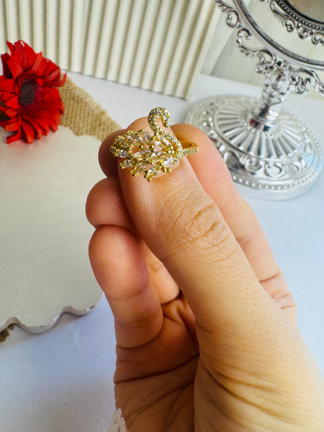 Swan ring free size