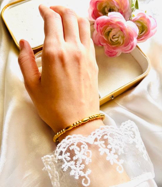 Trendy 2 bubble bangle