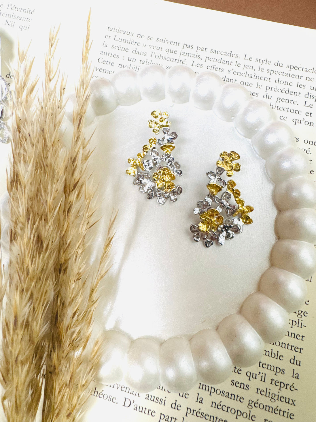 Flowers gold & silver