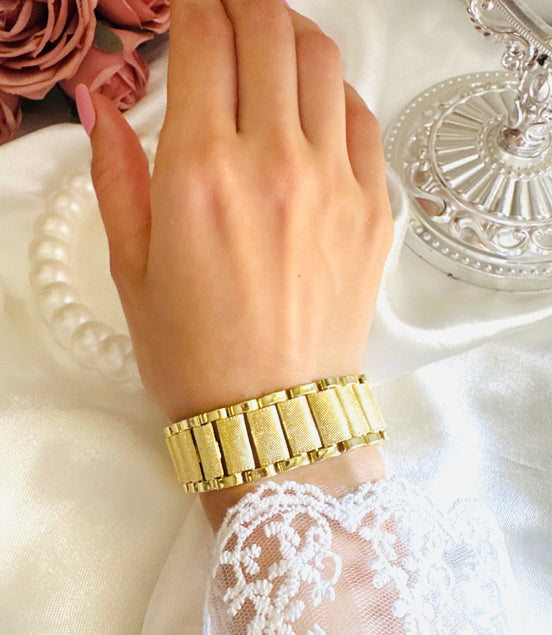 Unique bold bracelet
