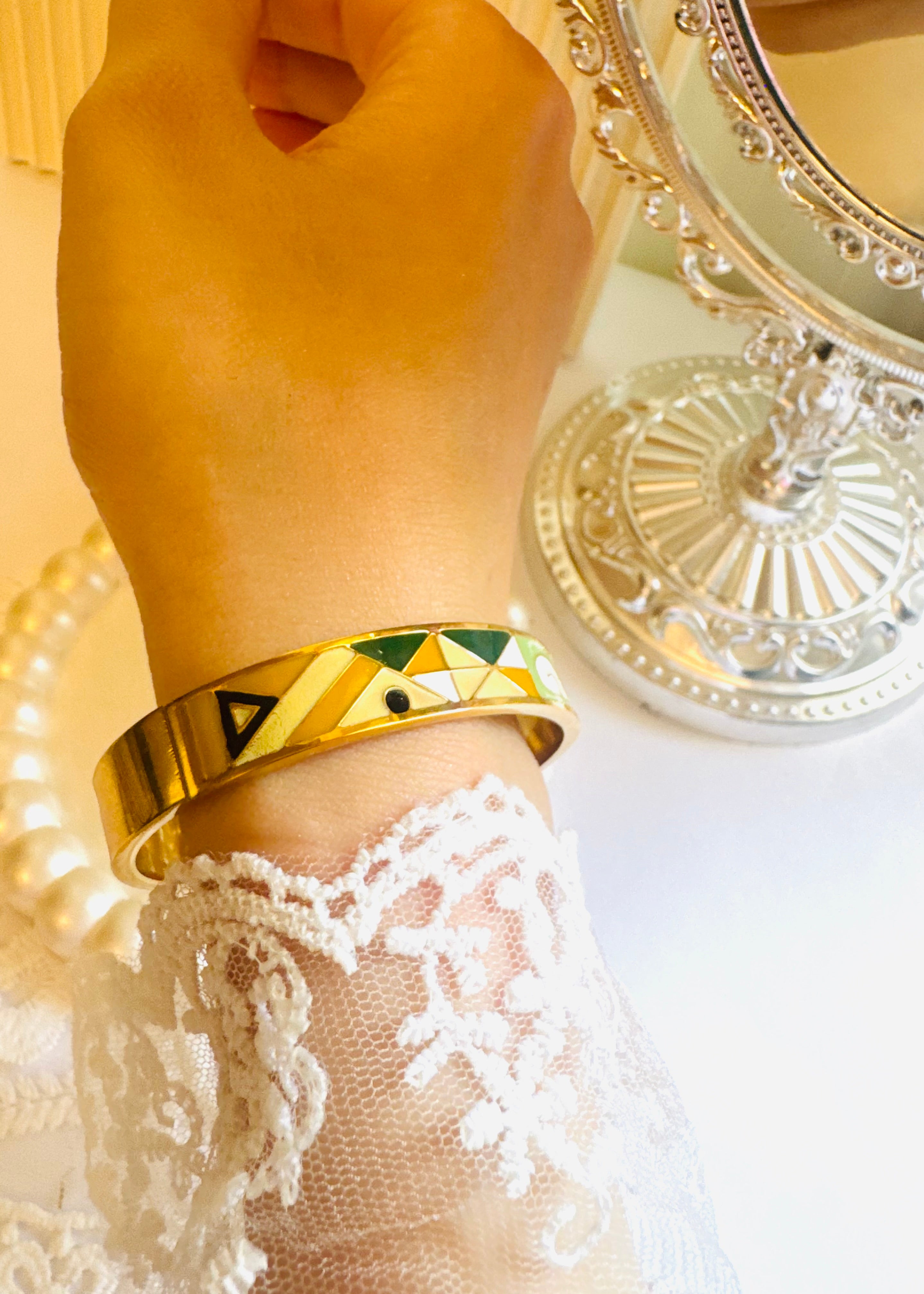 Colourful bangle