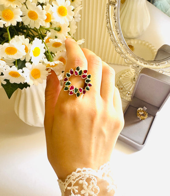 Fancy zircon ring