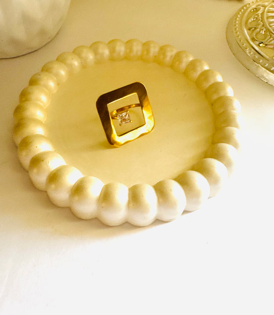 Square ring free size