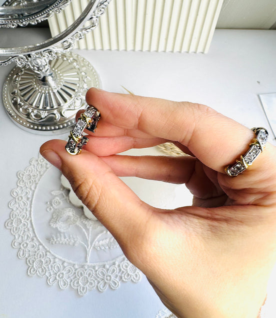 Cross strus zircon ring(free size )