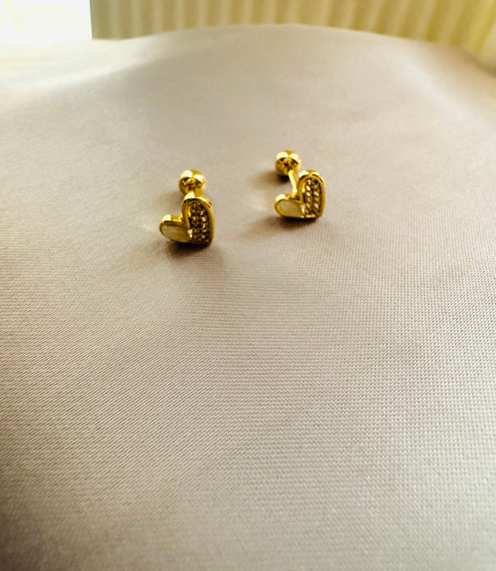 White & zircon heart ball back earring
