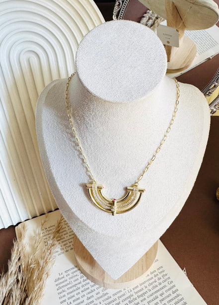 Half circle zircon necklace