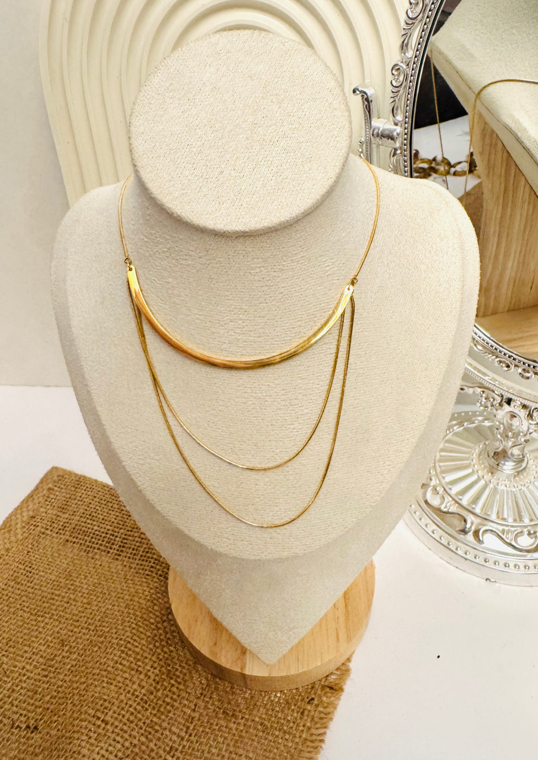 Three layer necklace