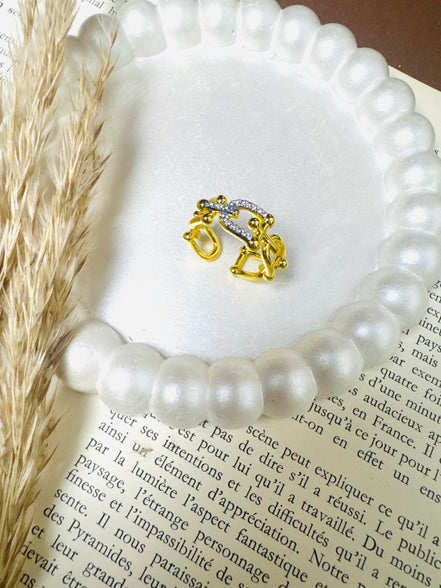 Trendy zircon ring free size