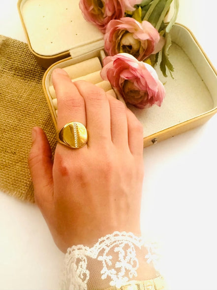 Unique ring free size