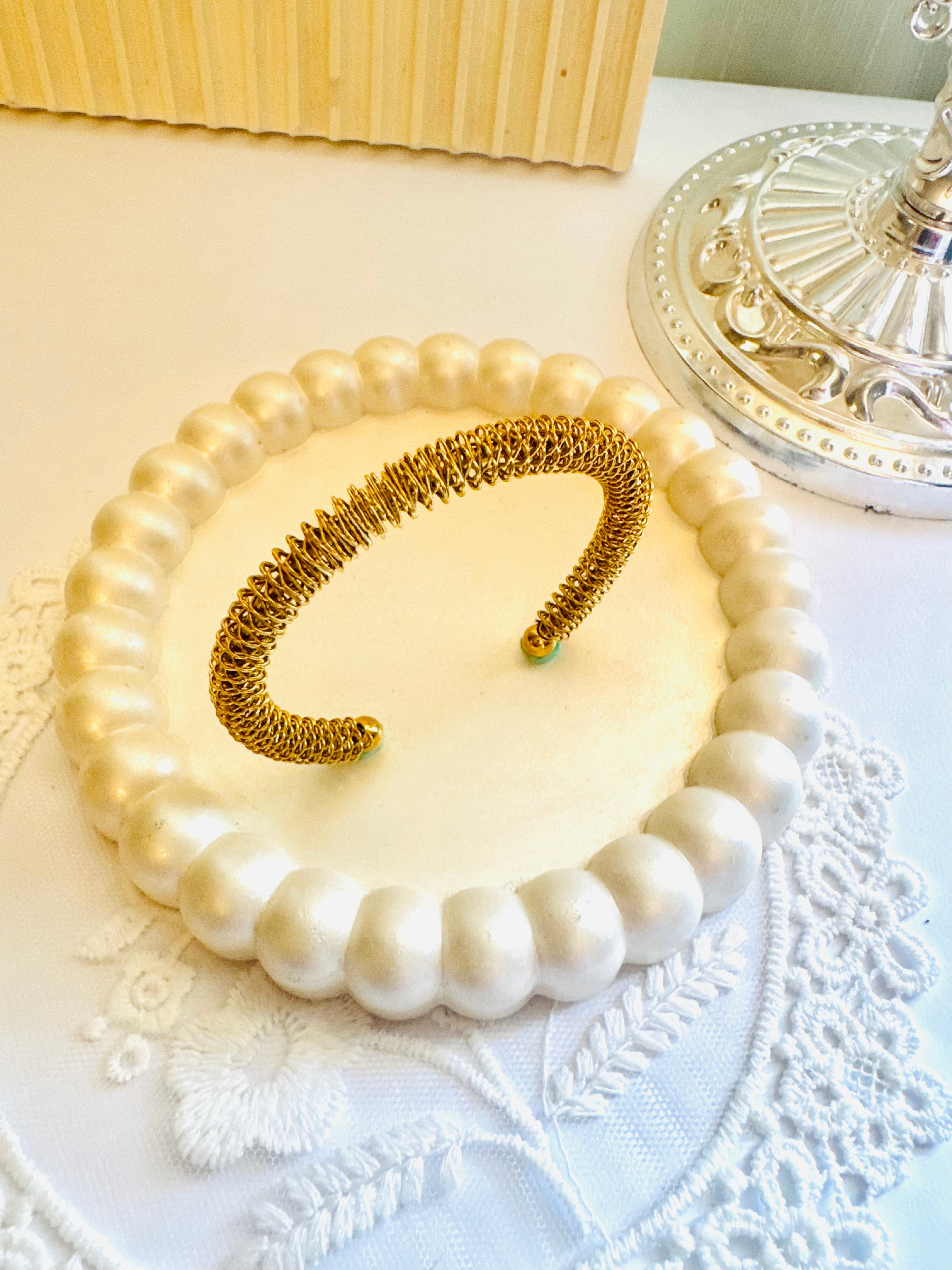 Zigzag bangle