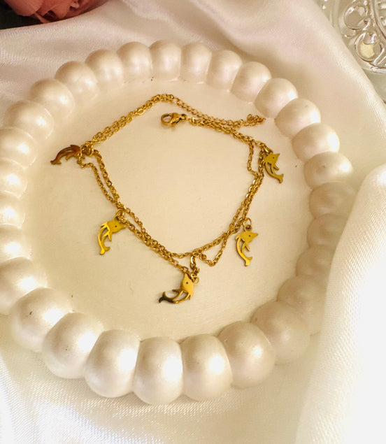 Dolphin anklet