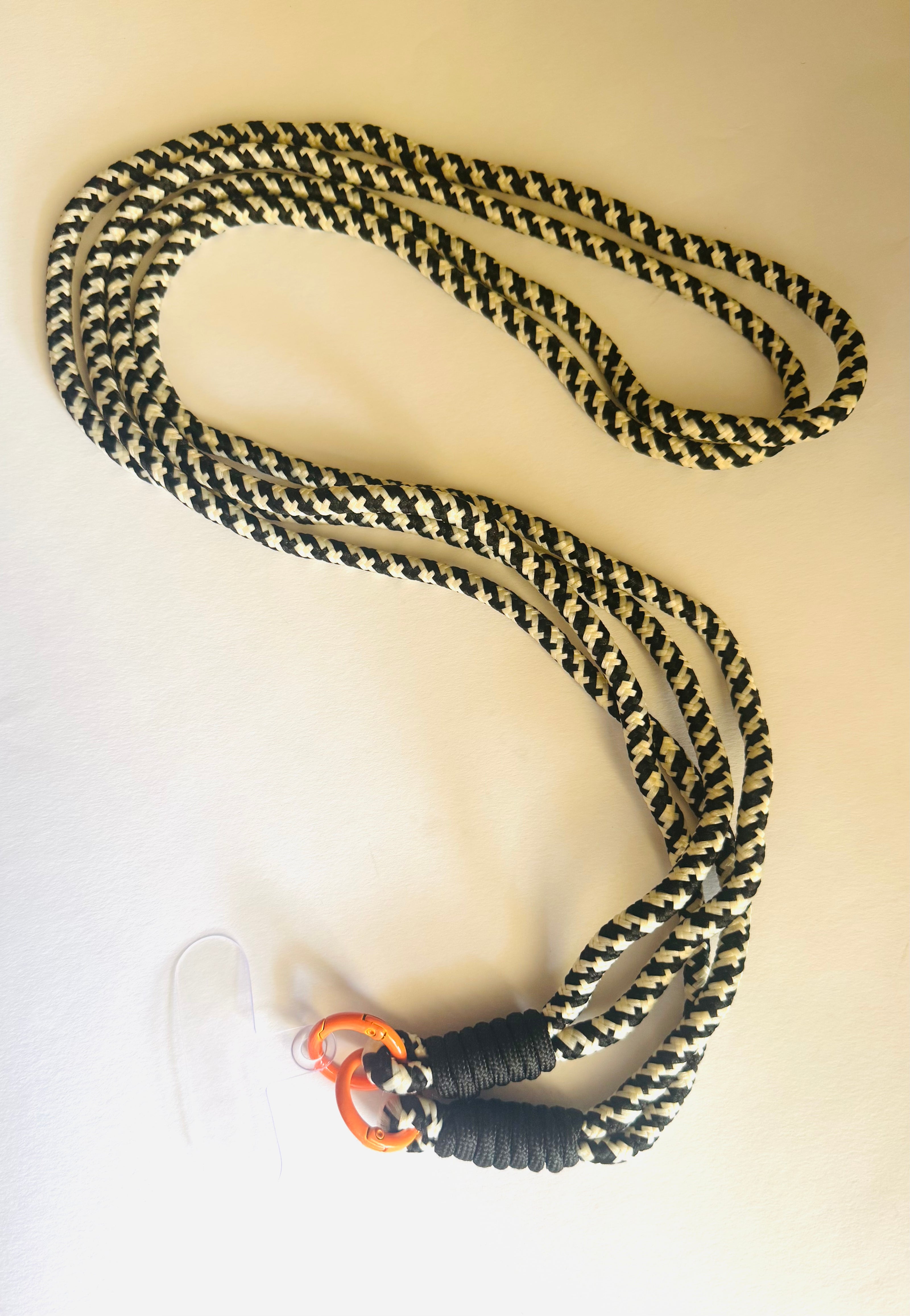 Black mobile cord