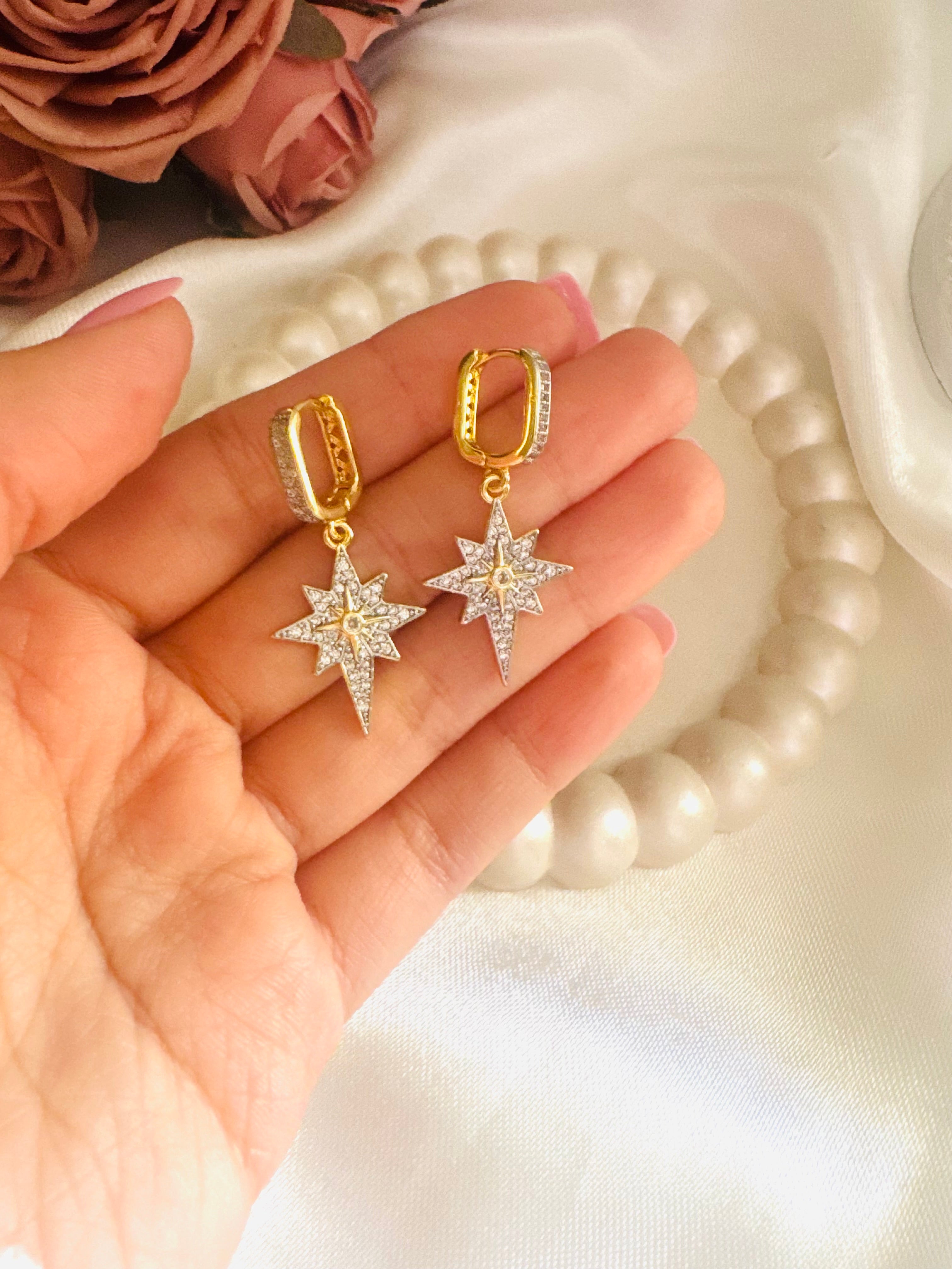 Unique star earring