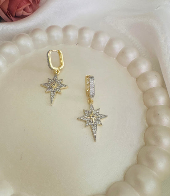 Unique star earring