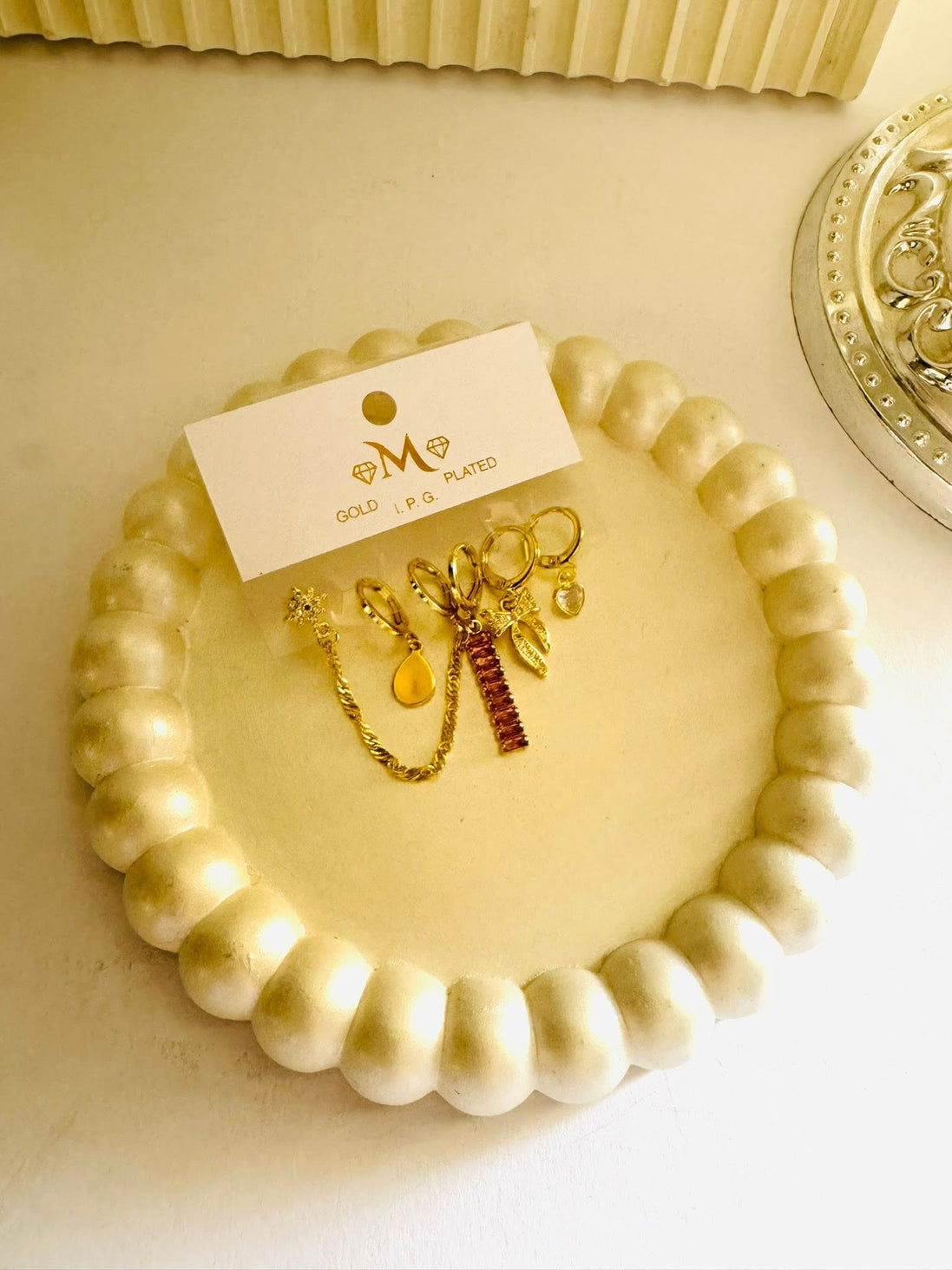 Earrings set