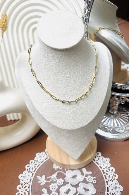 Basic necklace