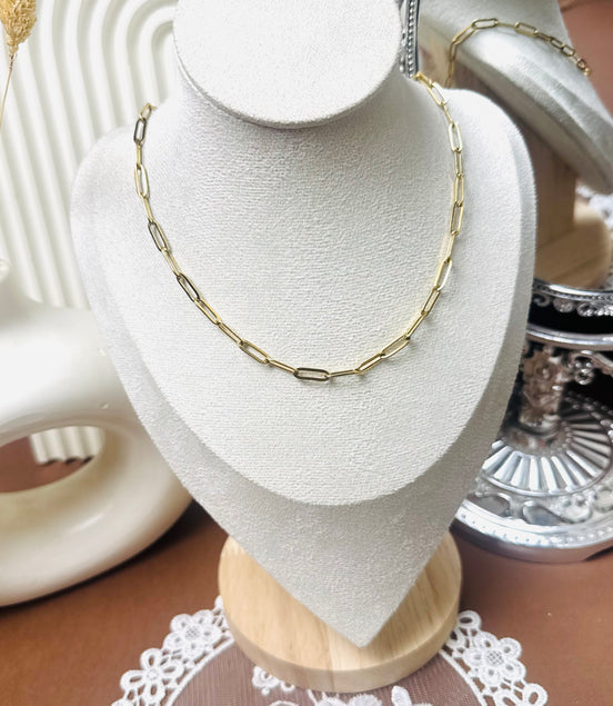 Basic necklace