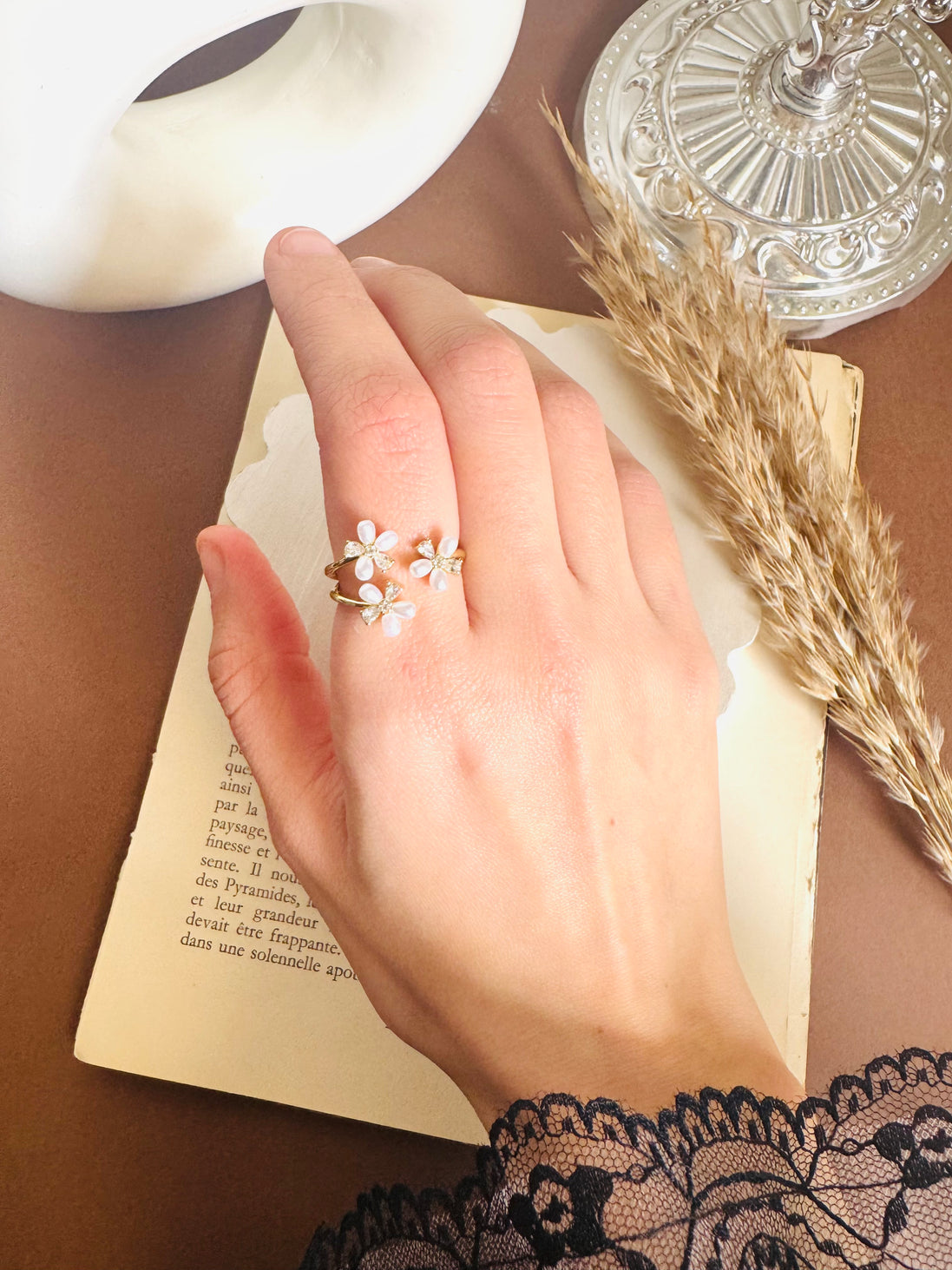 Flowers ring free size