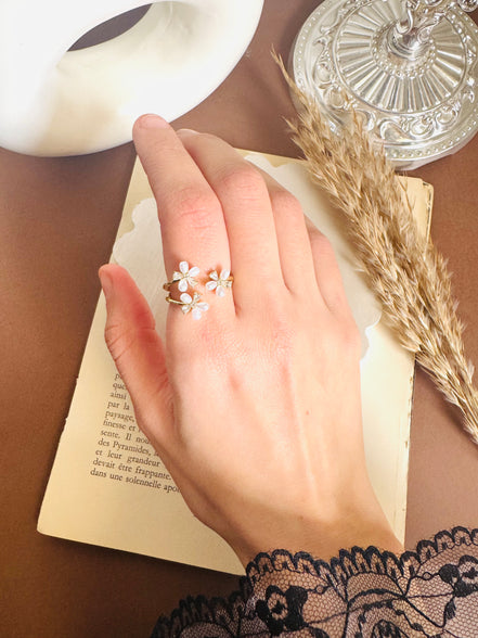 Flowers ring free size