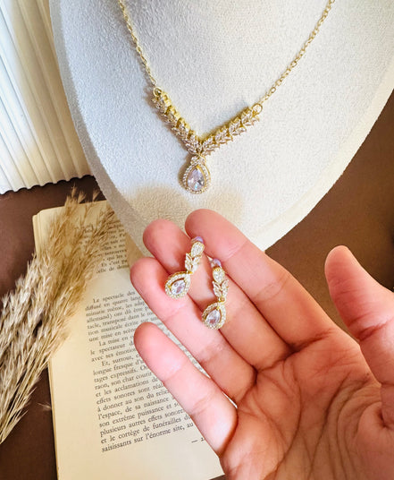 Zircon set 1 ( necklace & earring)