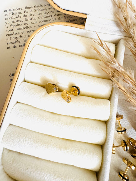 Heart flat back earring