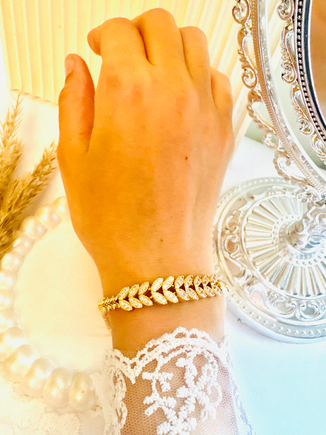 Zircon sunbula bracelet