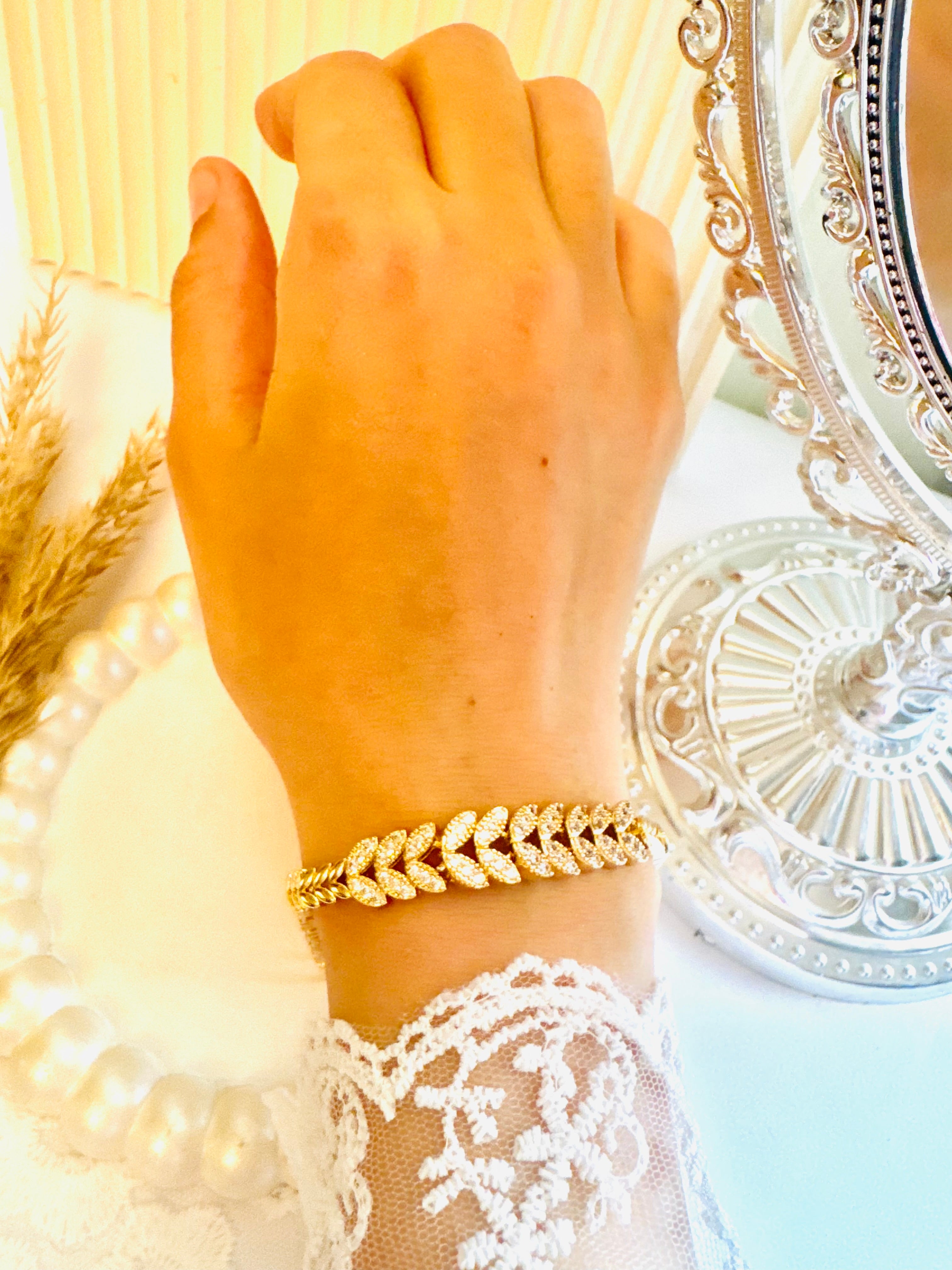 Zircon sunbula bracelet