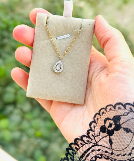 Simple  tear zircon necklace