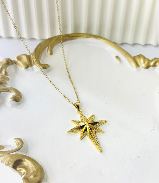 Star strus necklace
