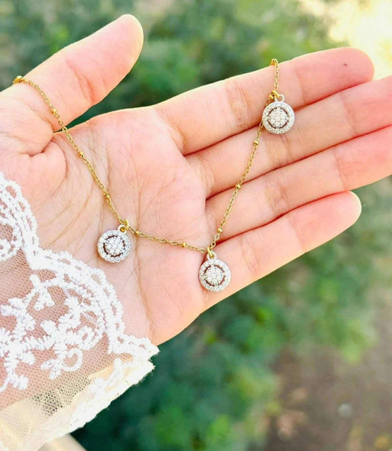 Balls silver struss necklace