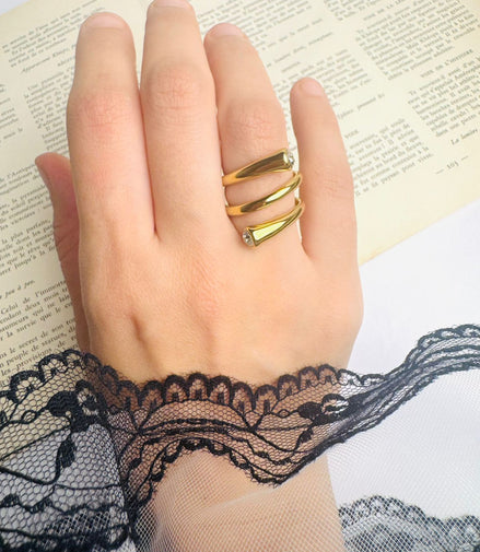 There layer tube ring