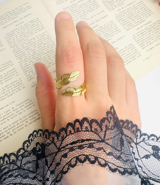 Feather ring