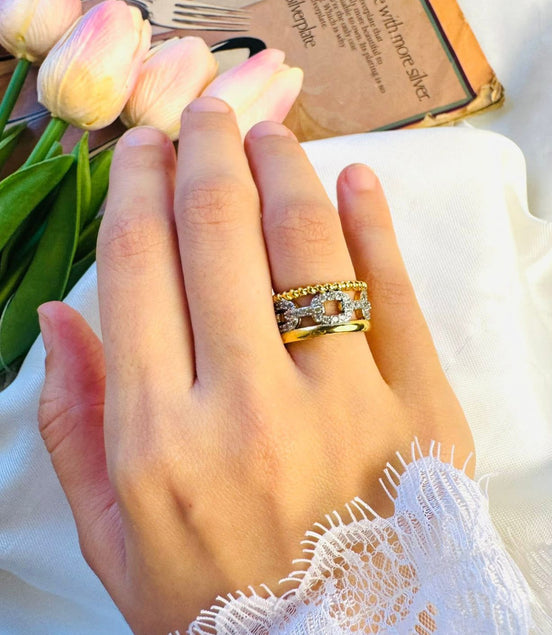 Three layer zircon ring